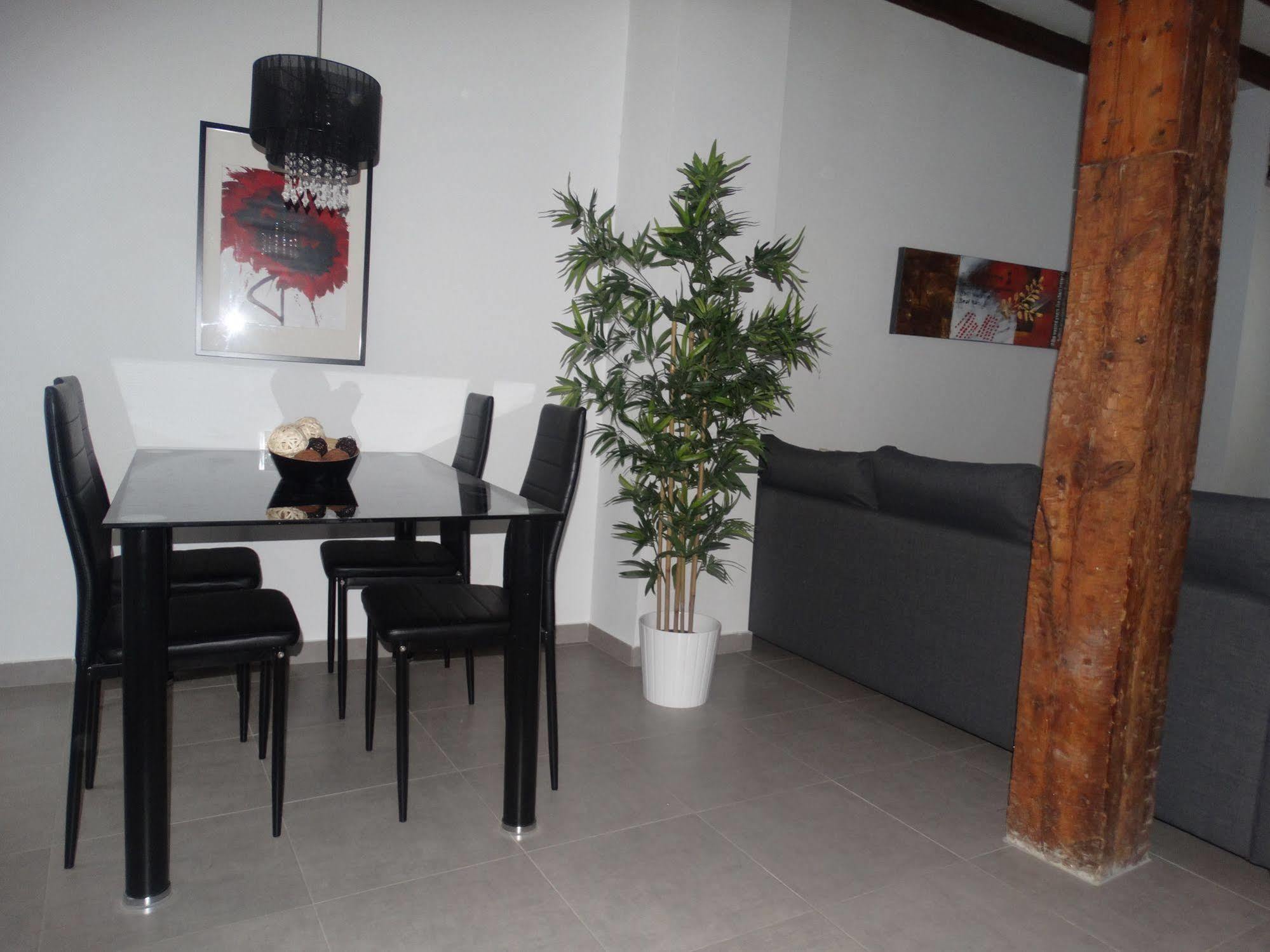 Malaga Apartamentos - Nuno Gomez, 24 Exterior photo