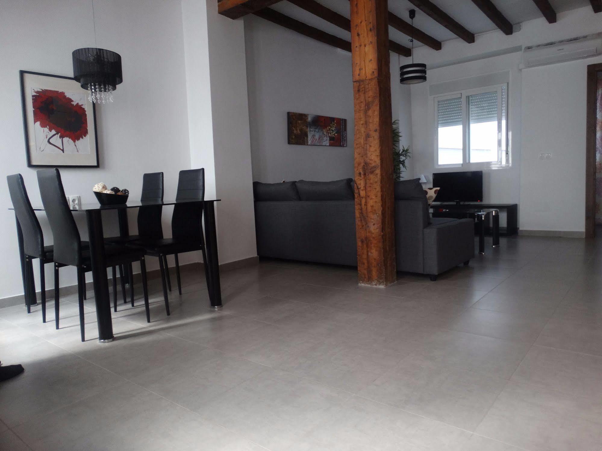 Malaga Apartamentos - Nuno Gomez, 24 Exterior photo